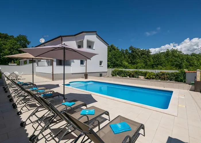 Ellen Sophie Villa Vrznaveri